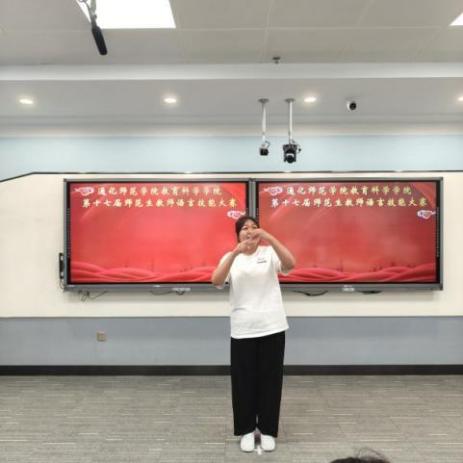 学生儿歌表演 (4)