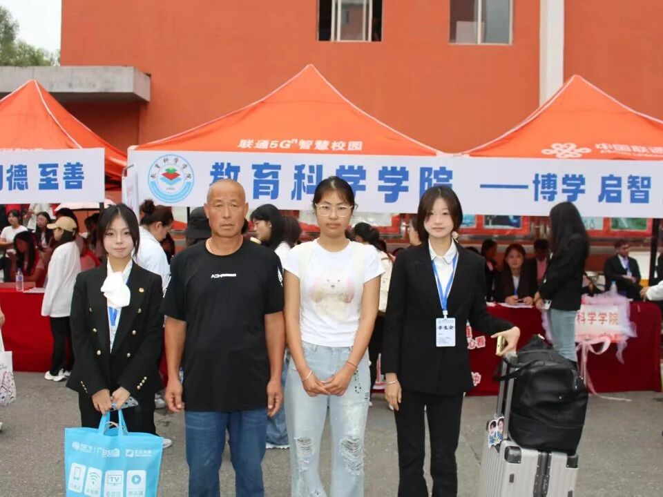 f4ae2a2cfb2086534b2f0a033ec16bc0.jpg